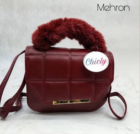 Chicly Trendsetting Shoulder & Crossbody Handbags
